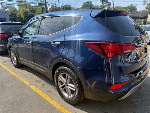 Used 2017 Hyundai Santa Fe Sport image 7