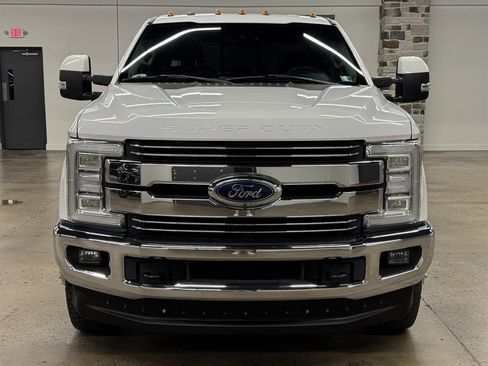 Used 2017 Ford F350 Lariat w/ Lariat Ultimate Package AWD/4WD image 2