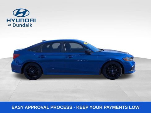 Used 2023 Honda Civic Sport image 9