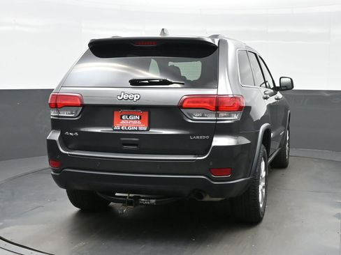 Used 2021 Jeep Grand Cherokee Laredo w/ Security & Convenience Group AWD/4WD image 5