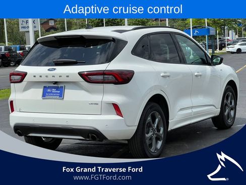 Certified 2024 Ford Escape ST-Line w/ Tech Pack #1 AWD/4WD image 8