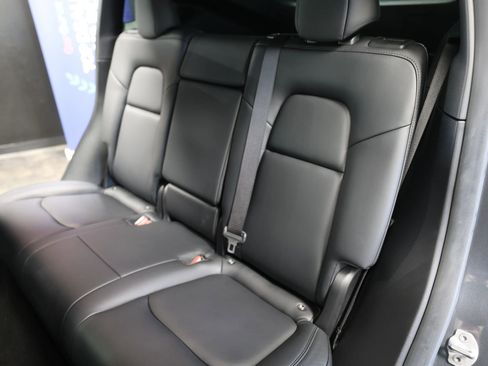 Used 2021 Tesla Model Y Performance image 39