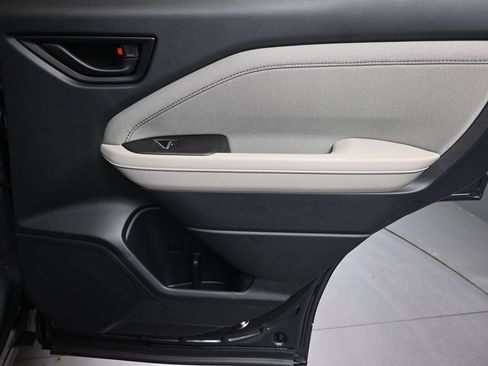 New 2026 Subaru Forester Premium AWD/4WD image 14