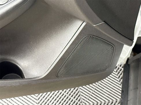 Used 2017 Ford Focus SE w/ Cold Weather Package image 19