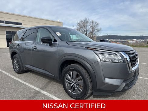 Certified 2024 Nissan Pathfinder S image 4