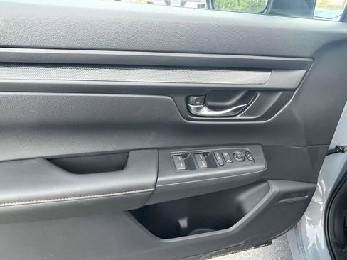 Used 2025 Honda CR-V Sport image 18