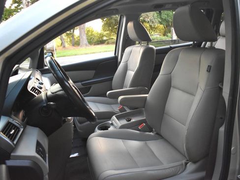 Used 2013 Honda Odyssey EX-L image 35