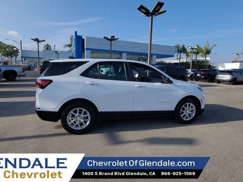Certified 2022 Chevrolet Equinox LS FWD image 8