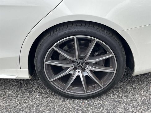 Used 2019 Mercedes-Benz S 560 4MATIC Sedan image 11