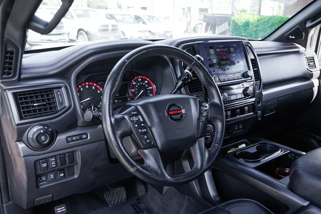 Used 2021 Nissan Titan PRO-4X w/ Pro-4x Utility Package AWD/4WD image 18