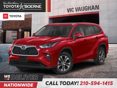 Used 2023 Toyota Highlander XLE