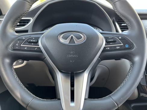 Certified 2023 INFINITI QX50 Luxe w/ Accent Package FWD image 19
