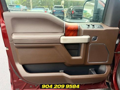 Used 2017 Ford F150 King Ranch w/ Equipment Group 601A Luxury AWD/4WD image 20