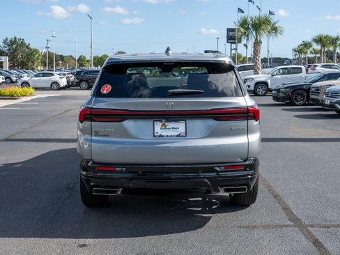New 2026 Buick Enclave Sport Touring w/ Super Cruise Package image 4