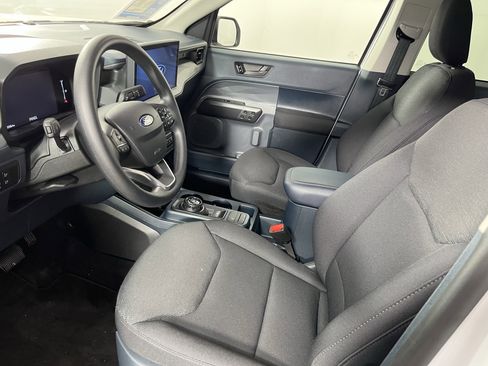 Used 2025 Ford Maverick XL w/ Equipment Group 101A AWD/4WD image 9