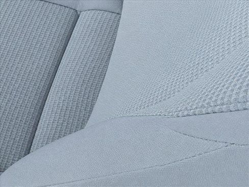 Used 2021 Toyota Highlander L FWD image 18