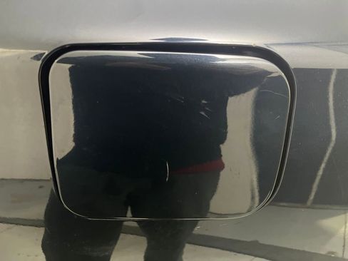 Used 2017 Toyota Camry SE image 41