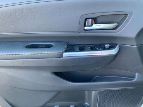 New 2026 Toyota Sienna XLE Woodland Edition AWD/4WD image 11