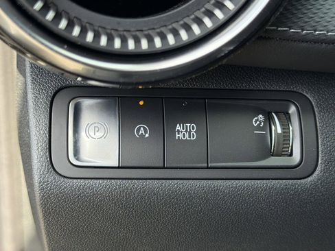 New 2026 Chevrolet Equinox LT w/ Convenience Package II image 11