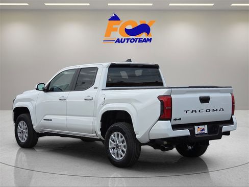 New 2026 Toyota Tacoma SR5 image 3