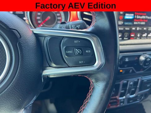 Used 2021 Jeep Wrangler Unlimited Rubicon AWD/4WD image 43