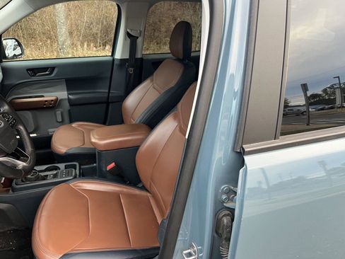 Used 2023 Ford Maverick Lariat image 8