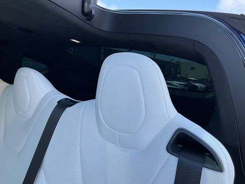 Used 2023 Tesla Model X AWD/4WD image 31