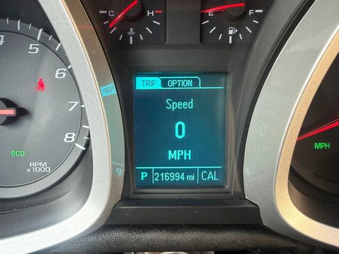 Used 2015 Chevrolet Equinox LT FWD image 11