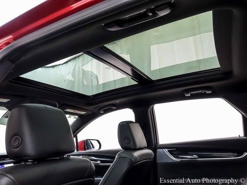 Certified 2024 Cadillac XT5 Premium Luxury image 12