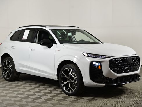 New 2026 Audi Q3 quattro 2.0T image 7