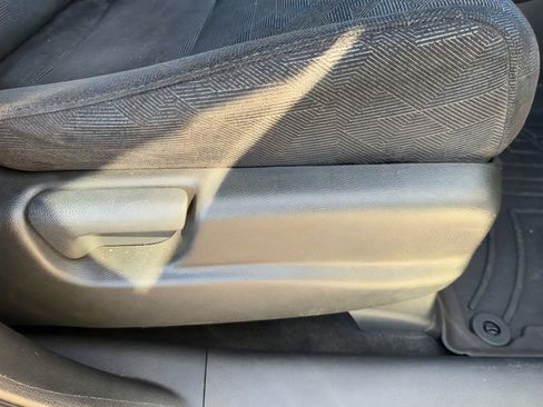 Used 2019 Honda Pilot EX image 32