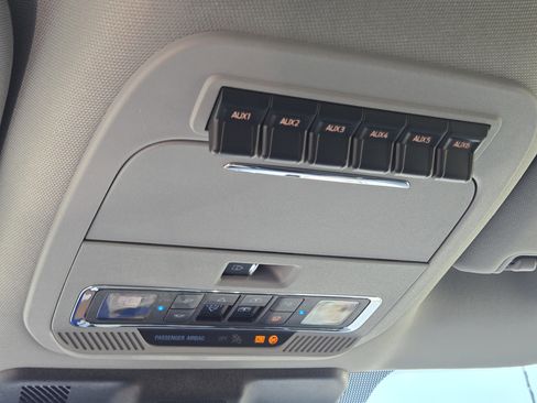 New 2026 Ford F250 Lariat w/ Lariat Ultimate Package image 31