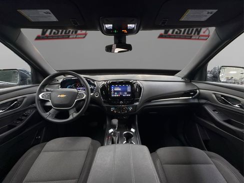 Used 2023 Chevrolet Traverse LT image 27