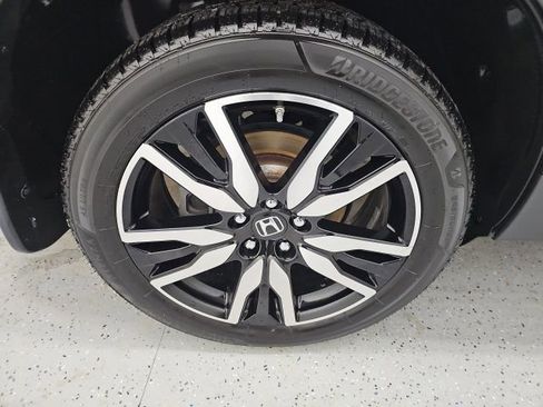 Used 2019 Honda Pilot Elite image 7