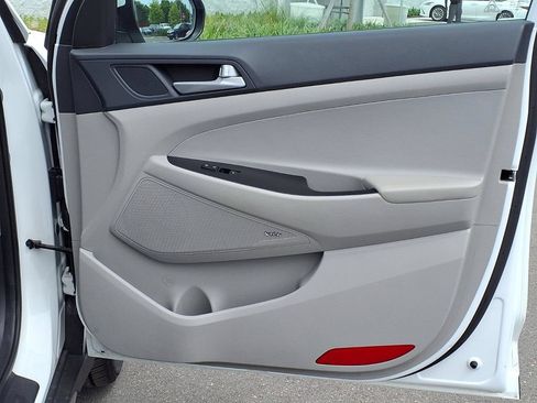 Used 2021 Hyundai Tucson Sport FWD image 12
