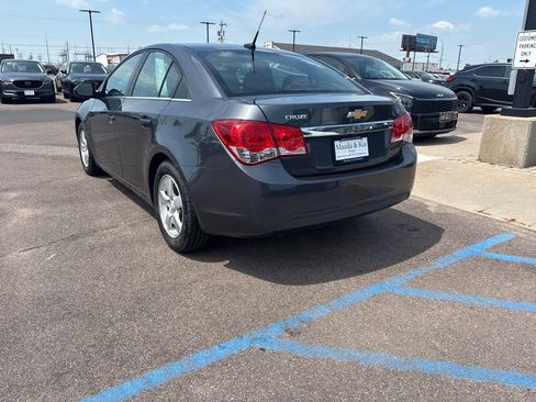 Used 2013 Chevrolet Cruze LT FWD image 7