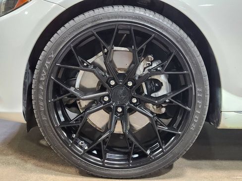Used 2018 Mercedes-Benz C 300 4MATIC Sedan image 23