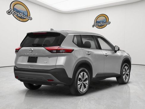 Used 2021 Nissan Rogue SV FWD image 12