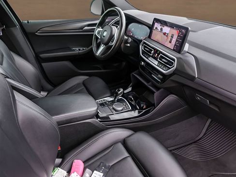 Used 2022 BMW X4 xDrive30i w/ M Sport Package 2 AWD/4WD image 30