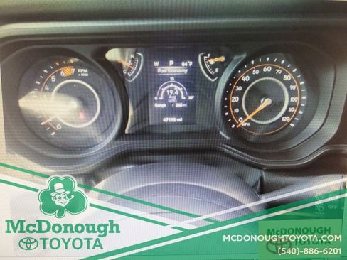 Used 2024 Jeep Wrangler Sport S image 13