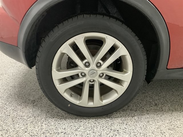 Used 2013 Nissan Juke SL AWD/4WD image 12