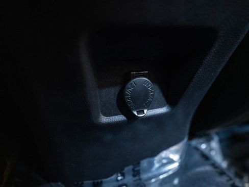 Certified 2024 Toyota RAV4 LE image 33