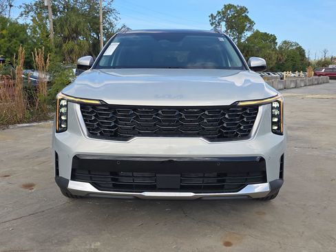 New 2026 Kia Sorento S image 3