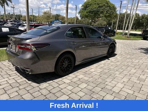 Used 2021 Toyota Camry SE FWD image 38