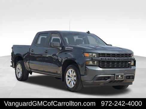 Used 2020 Chevrolet Silverado 1500 Custom w/ Custom Value Package RWD image 9