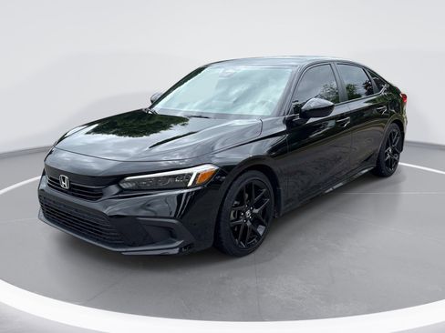 Used 2024 Honda Civic Sport image 3