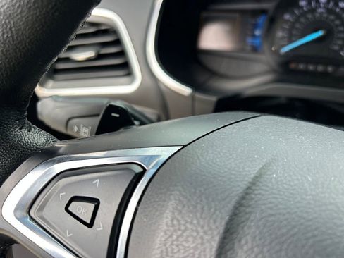 Used 2019 Ford Edge Titanium w/ Equipment Group 301A AWD/4WD image 14
