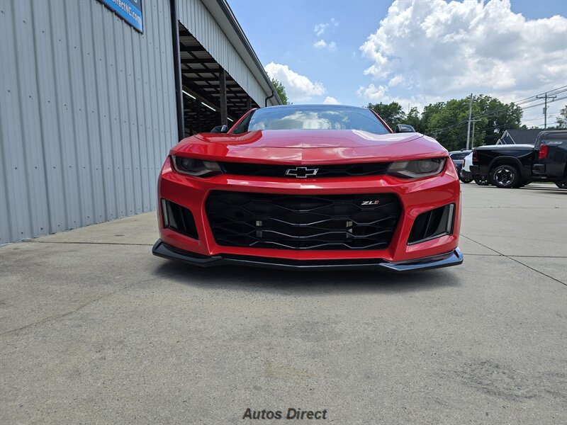 Used 2017 Chevrolet Camaro ZL1 RWD image 25