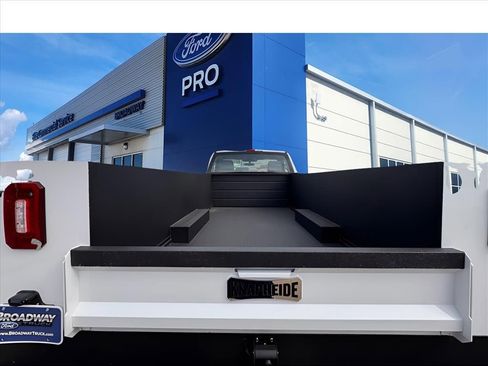 New 2025 Ford F350 XL w/ XL Chrome Package image 22