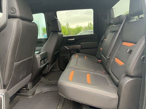 Used 2022 GMC Sierra 2500 AT4 image 26